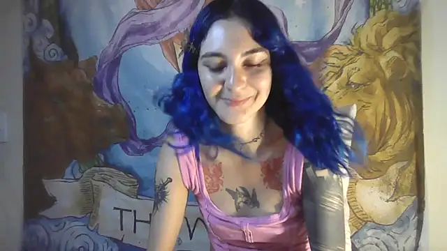 Snapshot of peetitefairy chatting on February 20, 5:15 am peetitefairy online show from February 20, 5:15 am