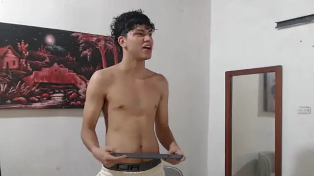 alice julls online show from November 12, 7:13 pm