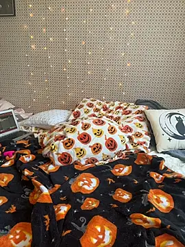 goddesskass online show from October 29, 4:20 pm