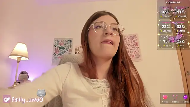 emily uwu0 online show from July 12, 1:51 am