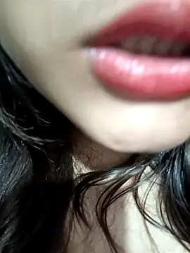 Snapshot of Hott_Muskan chatting on September 18, 7:05 pm Hott Muskan online show from September 18, 7:05 pm