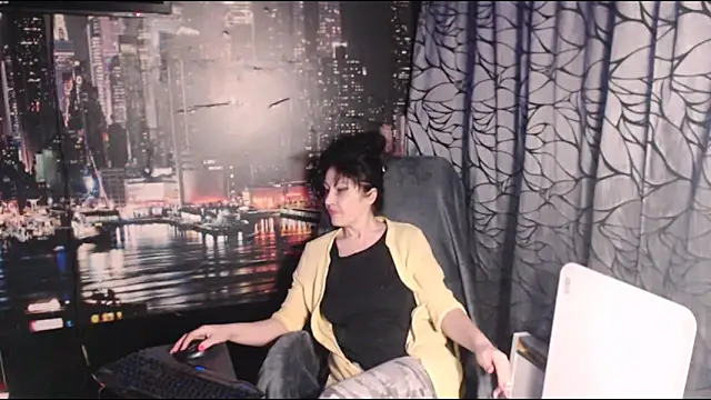 AMOURSWEET2025 online show from February 19, 6:04 pm