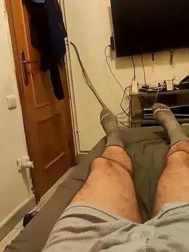 gigolobcn online show from September 15, 4:23 am