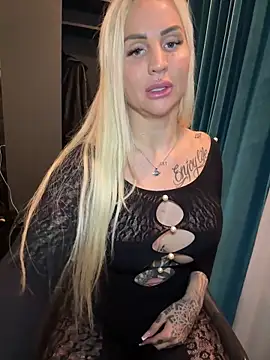 CoraDiamond online show from February 27, 11:49 pm