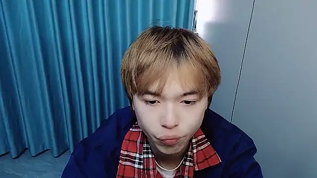 w5206t online show from April 6, 7:31 am