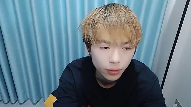 w5206t online show from April 18, 7:45 am