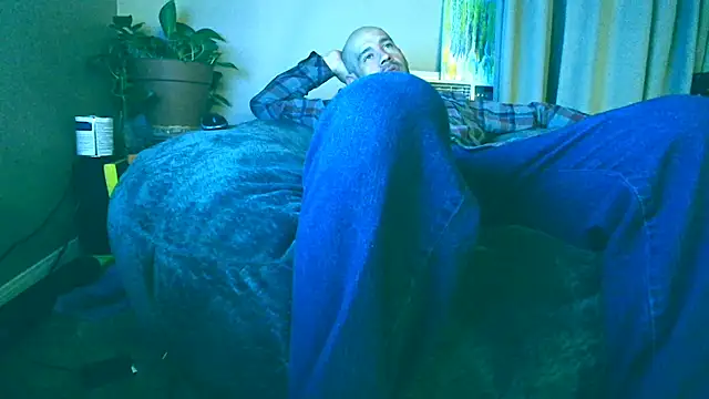 LeeCox online show from February 12, 4:54 am