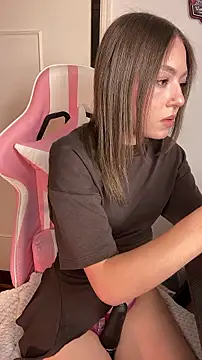 PrettyAmber online show from July 10, 7:49 pm
