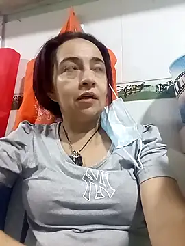 Snapshot of tany90 chatting on September 23, 11:30 pm tany90 online show from September 23, 11:30 pm