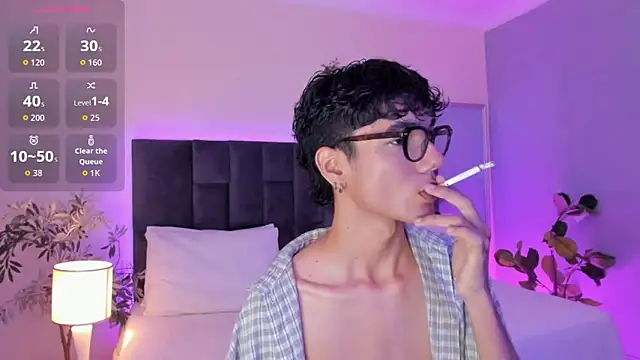 Phillicious   online show from November 21, 10:19 pm