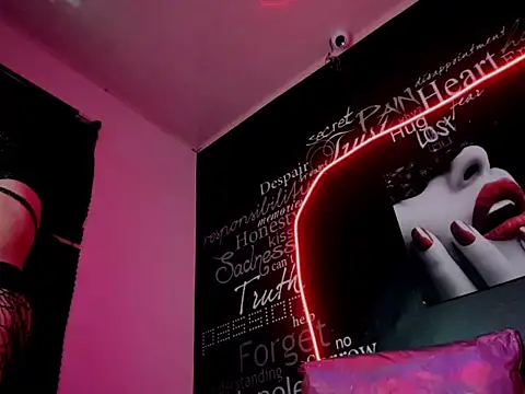 Snapshot of Megam_ chatting on September 30, 12:54 pm Megam  online show from September 30, 12:54 pm