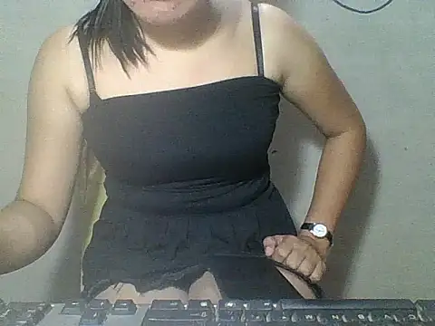 Skinny PinayGirljust18 online show from April 15, 7:58 pm
