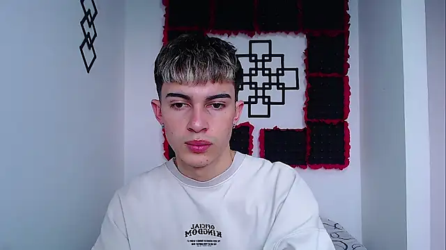 john vichenso online show from January 9, 9:49 pm