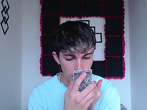 john vichenso online show from February 25, 8:40 pm