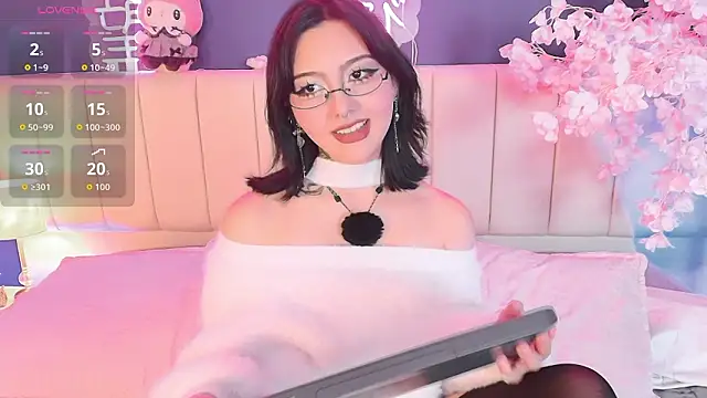 Shizuko  online show from February 28, 8:21 pm