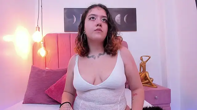 Niaa Stark online show from April 17, 3:31 am