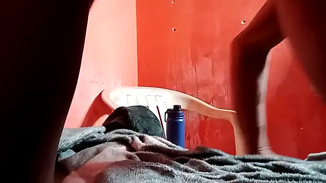 Snapshot of Hay-Viene-El-Huyy chatting on January 16, 12:53 pm Hay-Viene-El-Huyy online show from January 16, 12:53 pm