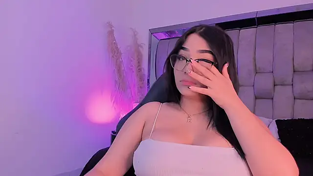 AbbyMilleerr online show from September 30, 1:27 pm