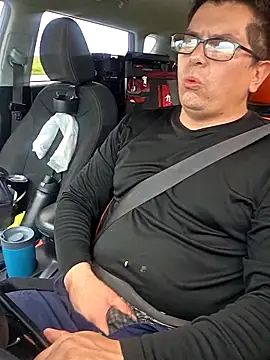 Snapshot of lucho8690 chatting on September 16, 9:05 pm lucho8690 online show from September 16, 9:05 pm