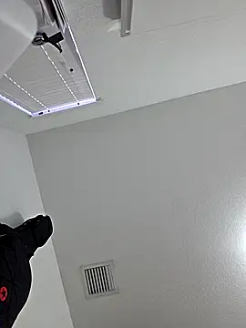 Snapshot of lucho8690 chatting on October 1, 12:00 pm lucho8690 online show from October 1, 12:00 pm