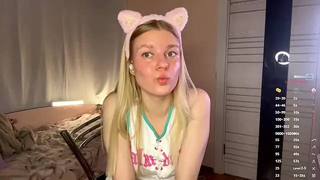 MaryjaneSpider online show from October 22, 6:51 pm