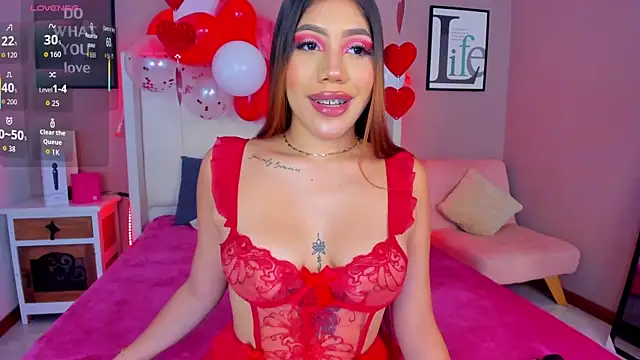 Snapshot of sarahyessica chatting on February 14, 5:10 pm sarahyessica online show from February 14, 5:10 pm