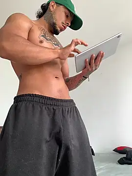 DeimonOficial online show from October 27, 8:35 pm