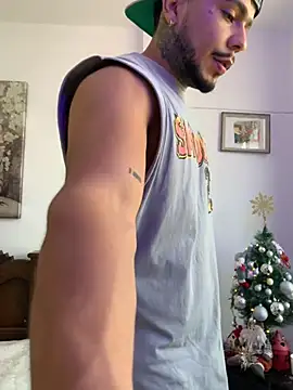 Snapshot of DeimonOficial chatting on December 21, 2:57 pm DeimonOficial online show from December 21, 2:57 pm