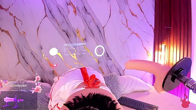 alicecute77 online show from February 22, 2:24 am