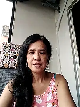 Prettysweetmum online show from September 27, 5:12 am