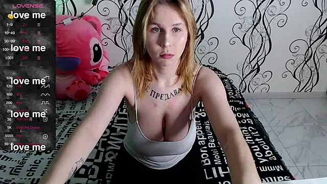 RoyAngela online show from November 20, 4:51 pm