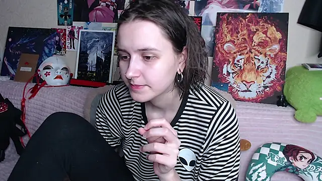 Snapshot of AliceChio chatting on September 14, 2:38 pm AliceChio online show from September 14, 2:38 pm