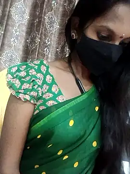 Snapshot of kavya-telugu84 chatting on December 14, 8:02 pm kavya-telugu84 online show from December 14, 8:02 pm