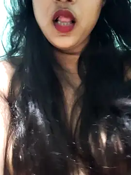 SugarWithSpice online show from November 7, 8:14 am