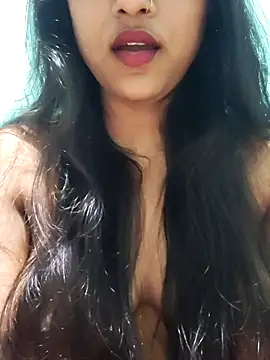 SugarWithSpice online show from February 11, 8:30 am