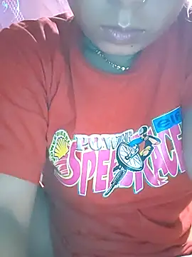 Snapshot of Magic-heart1 chatting on September 15, 11:49 pm Magic-heart1 online show from September 15, 11:49 pm
