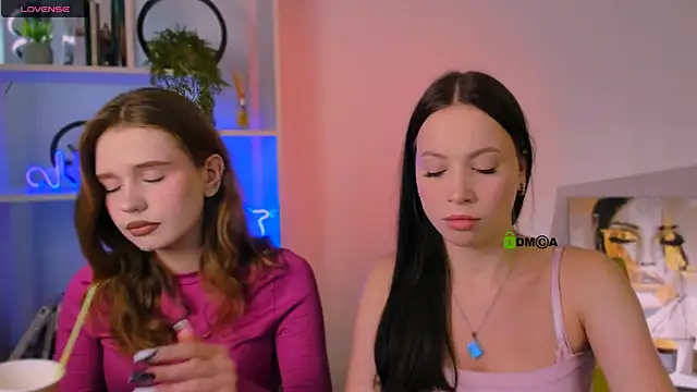 amanda-miki online show from September 26, 7:18 pm