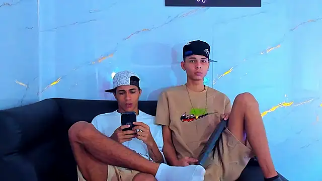 The boys at online show from September 14, 4:44 am