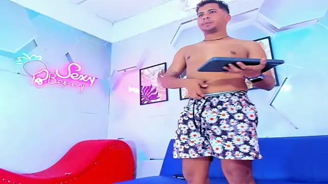 The boys at online show from October 3, 6:16 pm