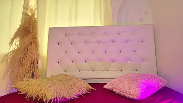 tatixxxvega online show from March 6, 12:56 pm