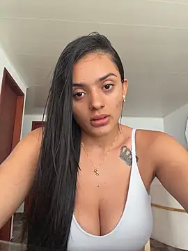 AnaaFaith  online show from May 24, 6:02 pm