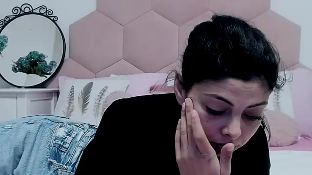 Snapshot of LadyLiia chatting on January 30, 5:19 am LadyLiia online show from January 30, 5:19 am