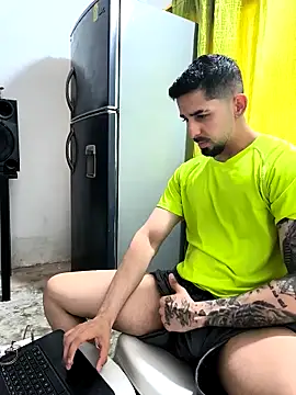 giannis090 online show from April 12, 9:53 pm