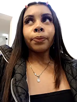 theLayla DH online show from October 21, 11:27 pm