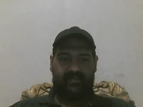 elpoop7305 online show from September 21, 10:33 pm