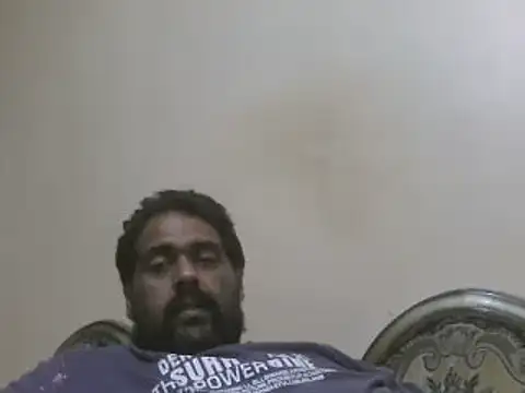 elpoop7305 online show from September 27, 10:37 pm