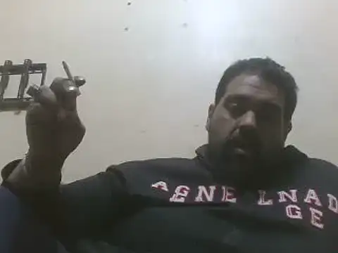 elpoop7305 online show from February 4, 10:04 pm