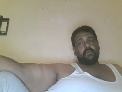 elpoop7305 online show from April 16, 12:06 pm