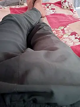 Snapshot of INTERNATIONAL0001 chatting on October 20, 3:29 am INTERNATIONAL0001 online show from October 20, 3:29 am