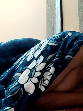 Snapshot of INTERNATIONAL0001 chatting on November 17, 12:16 am INTERNATIONAL0001 online show from November 17, 12:16 am